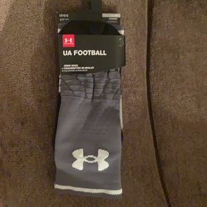 Men’s under Armour football socks